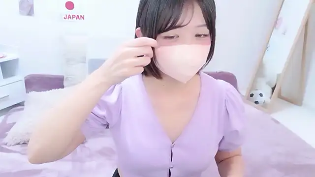 Hinata Sun online show from 07-04-26, 01:17