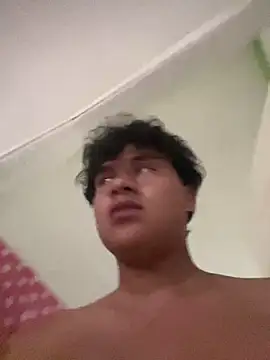 VRGUD0N19cm online show from 05-03-26, 03:51