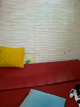 hotlyn45 online show from 06-23-26, 03:48