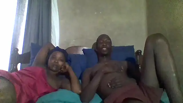 Snapshot of longdickson12345 chatting on 04-21-26, 10:21 longdickson12345 online show from 04-21-26, 10:21