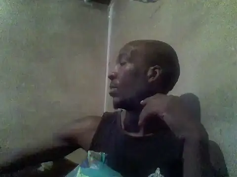 Snapshot of longdickson12345 chatting on 05-17-26, 06:11 longdickson12345 online show from 05-17-26, 06:11