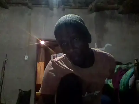 Snapshot of longdickson12345 chatting on 06-26-26, 10:25 longdickson12345 online show from 06-26-26, 10:25