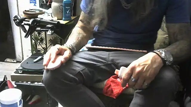 crassanova online show from 04-05-26, 10:23