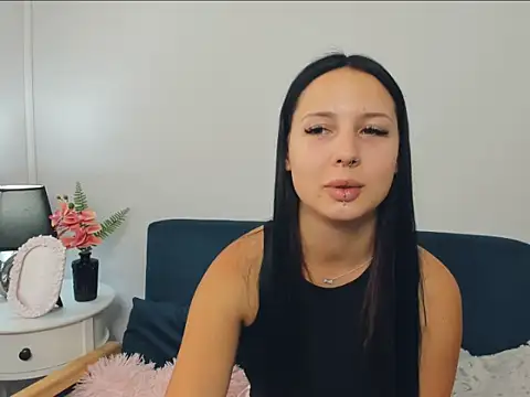 TaliaAdorable online show from 10-05-25, 09:18