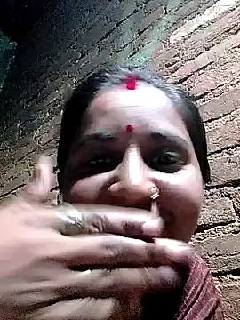 Sexi pushpa online show from 06-23-26, 10:19