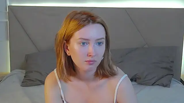 MarianeSun online show from 07-02-26, 04:07