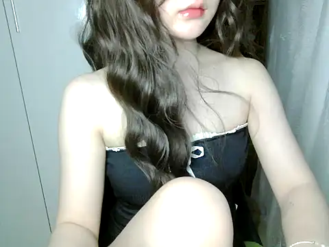 Annabelle-e online show from 05-28-26, 07:44