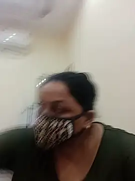 Rakhi sawant143 online show from 06-26-26, 02:05