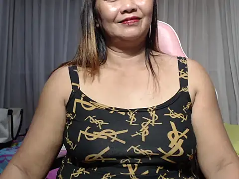 FelisitaG online show from 02-22-26, 08:13