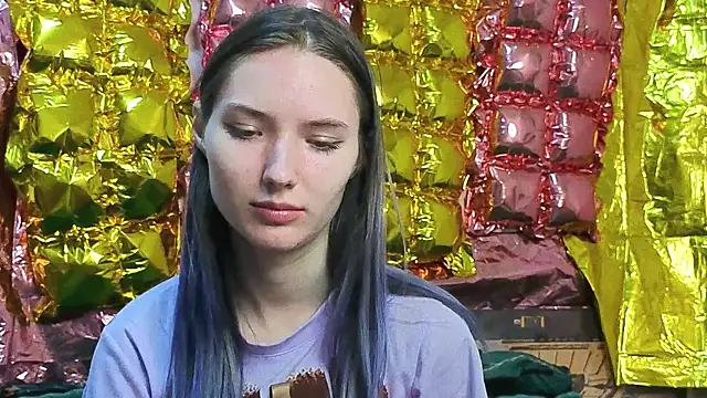  kikiclark   online show from 04-04-26, 07:22