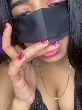 DesiSexyMonika online show from 04-15-26, 07:58