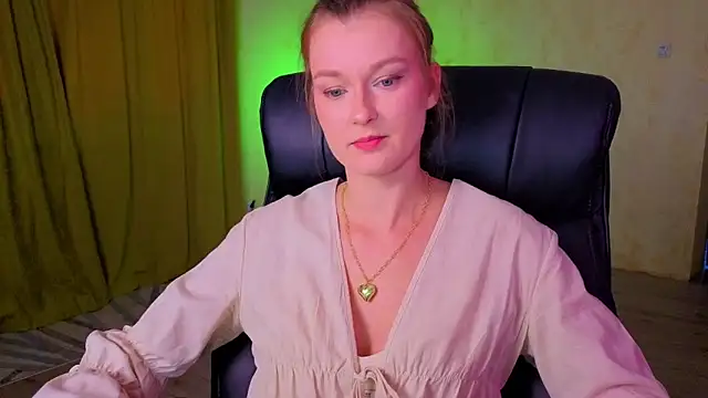 MysticVenus  online show from 03-11-26, 03:51