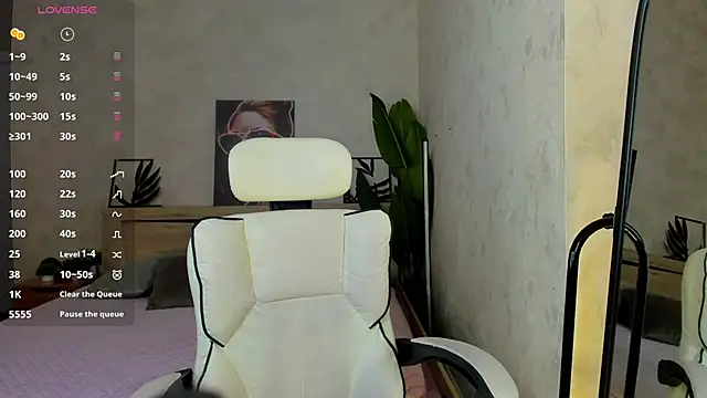 Lynn Martin online show from 05-16-26, 05:23