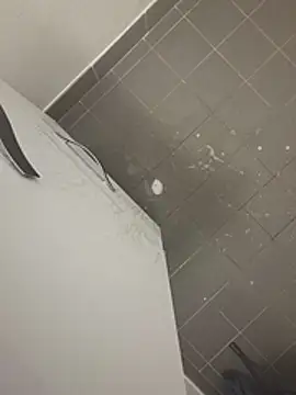 Snapshot of NuclearValue40 chatting on 03-10-26, 08:36 NuclearValue40 online show from 03-10-26, 08:36