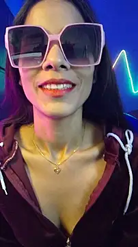 Snapshot of royeoy22 chatting on 01-11-26, 08:08 royeoy22 online show from 01-11-26, 08:08