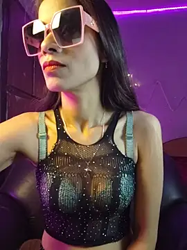 Snapshot of royeoy22 chatting on 04-04-26, 11:29 royeoy22 online show from 04-04-26, 11:29