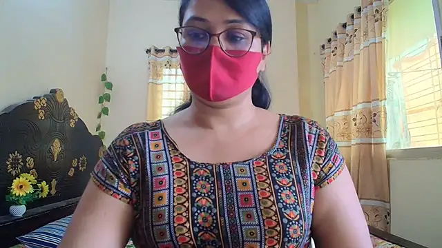 Elena cruz5 online show from 05-15-26, 04:08