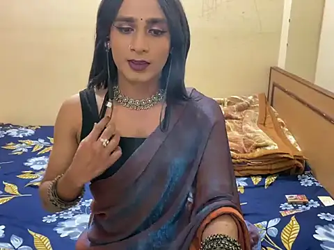 LuvLayla online show from 01-10-26, 07:48