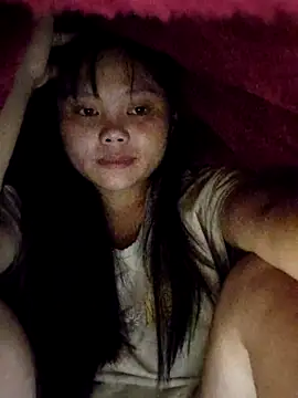 Snapshot of omiu-baby chatting on 06-18-26, 03:16 omiu-baby online show from 06-18-26, 03:16