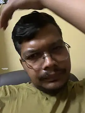 Snapshot of kunwarahuji chatting on 06-29-26, 10:43 kunwarahuji online show from 06-29-26, 10:43