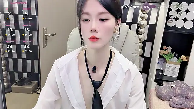 Yueyue-MM online show from 04-30-26, 12:55