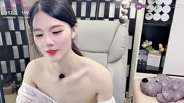 Yueyue-MM online show from 05-15-26, 01:23