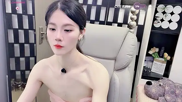 Yueyue-MM online show from 05-19-26, 02:01