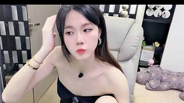 Yueyue-MM online show from 07-13-26, 02:31