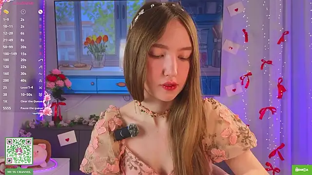 ElfredaTupy online show from 03-17-26, 08:34