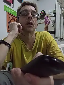 dinho carioca online show from 06-16-26, 01:47