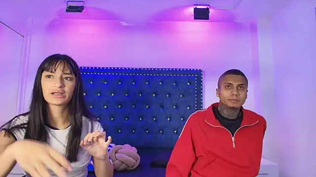 Damian and roxanne online show from 05-13-26, 12:46