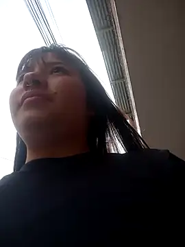 Snapshot of Zulema_R1 chatting on 06-02-26, 10:23 Zulema R1 online show from 06-02-26, 10:23