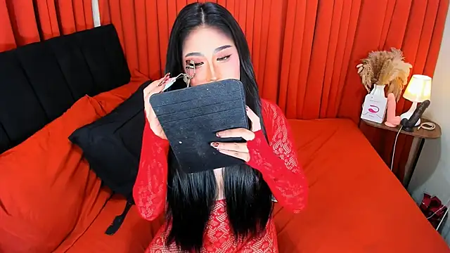 PereyLierge online show from 07-04-26, 08:15