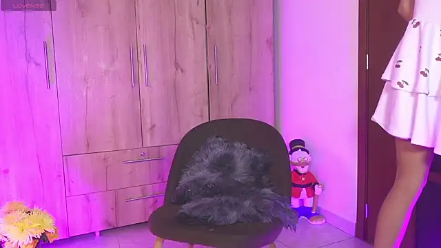 AnnaKimm online show from 03-29-26, 10:32