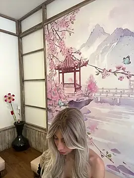 AnnaKimm online show from 05-27-26, 04:37