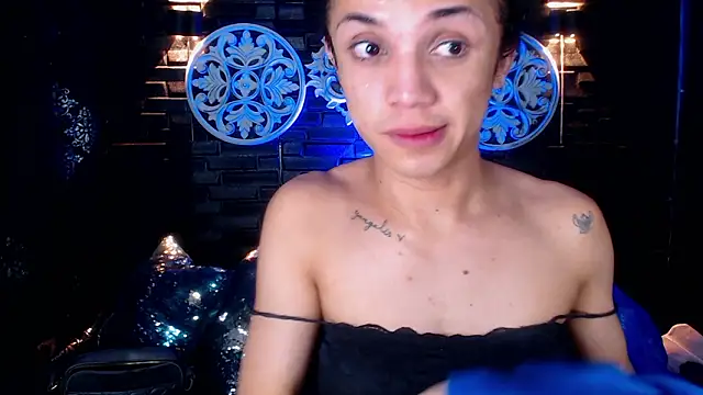 Cristal Gem1 online show from 03-09-26, 06:56