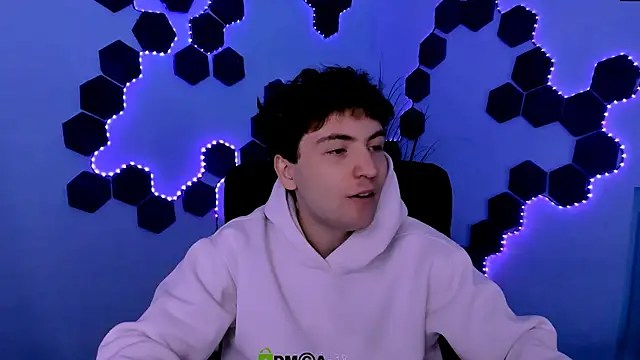 joseph bear  online show from 04-08-26, 08:14