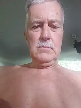 slaveman4you online show from 05-12-26, 03:53