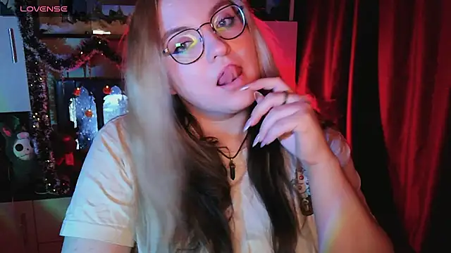 ZayaRush online show from 12-15-25, 01:59