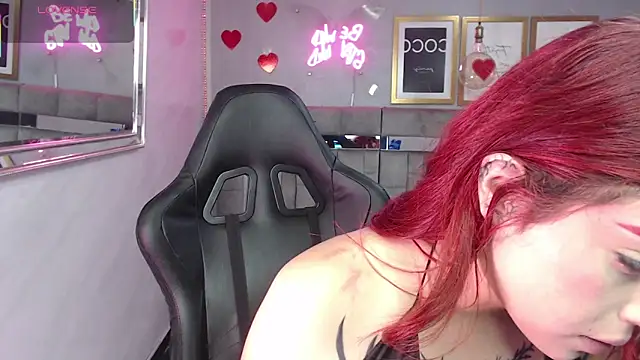 Red Bunny v online show from 04-06-26, 01:12