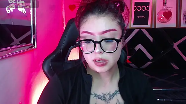 Red Bunny v online show from 05-31-26, 03:30