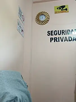 Hannah-colx online show from 04-04-26, 05:43