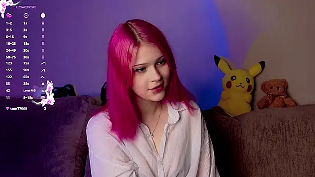 RavenKitten  online show from 04-02-26, 02:20