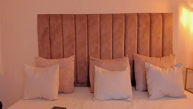 amber colliiins online show from 03-04-26, 05:08