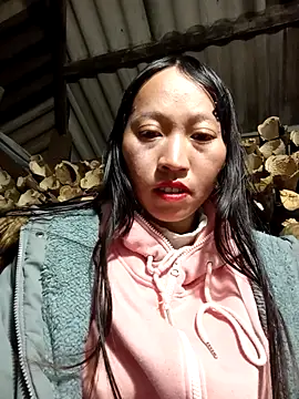 tcm-cute online show from 12-18-25, 01:17