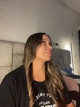 AnnyLopezzz  online show from 05-20-26, 05:46