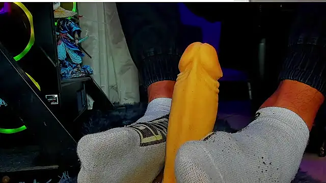 Snapshot of Sir_kev66 chatting on 07-11-26, 04:15 Sir kev66 online show from 07-11-26, 04:15