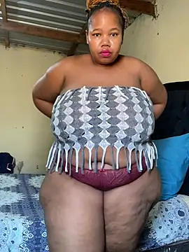 Snapshot of Curvycandy95 chatting on 07-10-26, 07:34 Curvycandy95 online show from 07-10-26, 07:34
