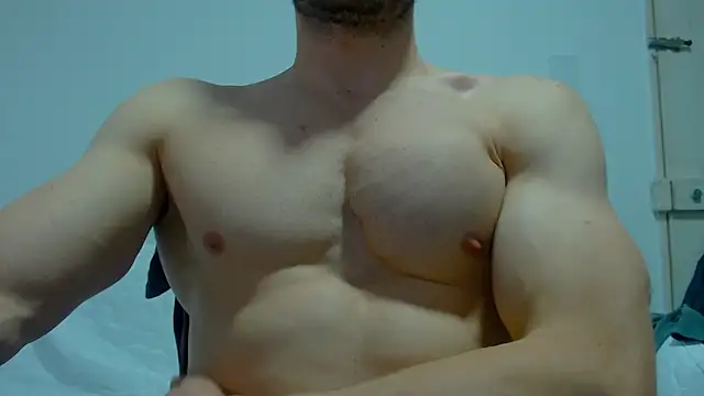 Snapshot of Rocky_Muscle chatting on 05-09-26, 10:48 Rocky Muscle online show from 05-09-26, 10:48
