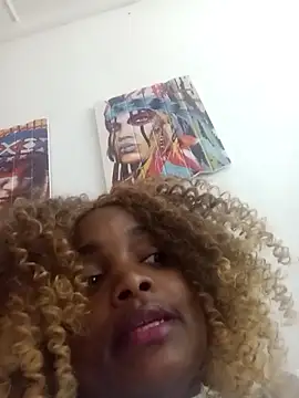 isabella brown1 online show from 03-18-26, 12:03
